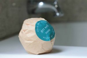 Organic Bath Bombs That Are More Tempting Than a Cinnabon