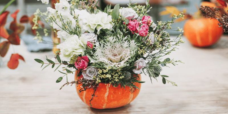 7 Creative Thanksgiving Centerpieces Made From Nature & Recycled Materials