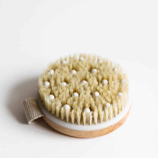 Dry Brush With Cellulite Massager